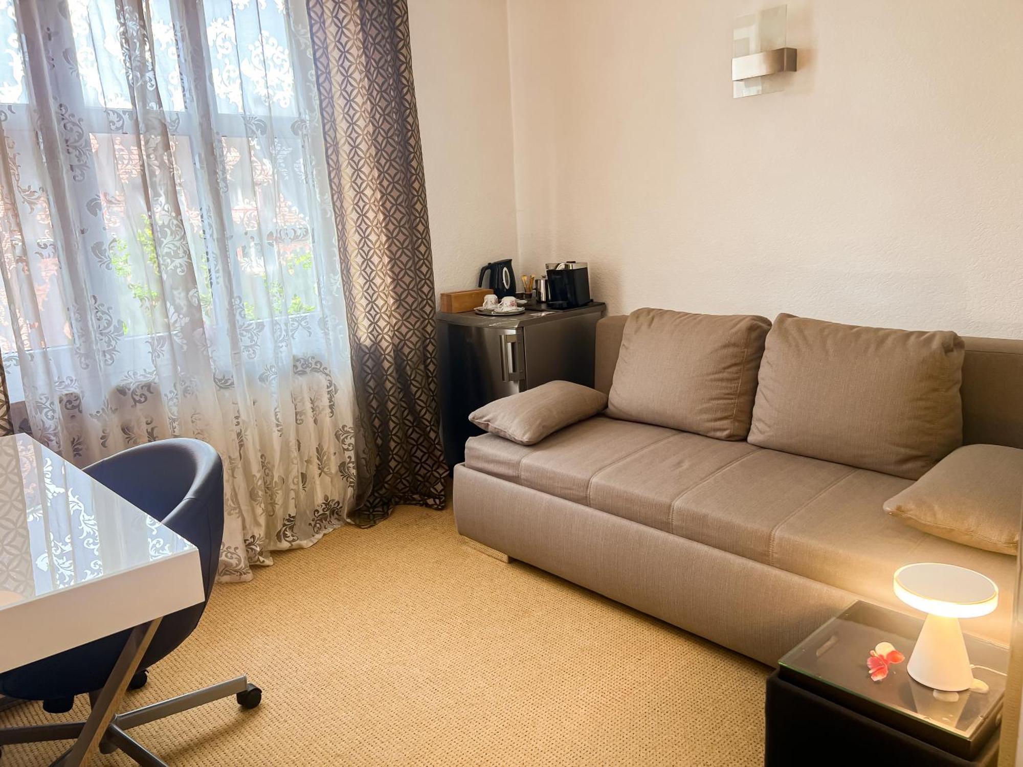Hotel Service Apartments Am Prinzenplatz Камп-Лінтфорт Екстер'єр фото